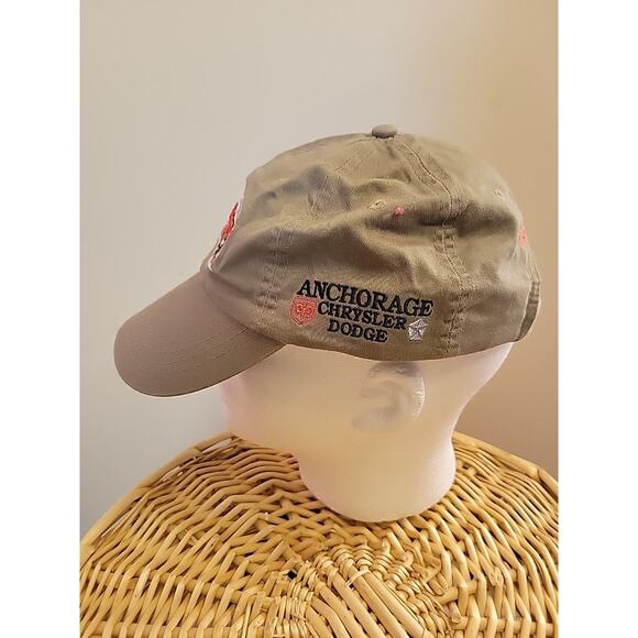 Iditarod Dog Sled Race Cap 2010 Alaska Volunteer Hat Khaki Tan Embroidered GC